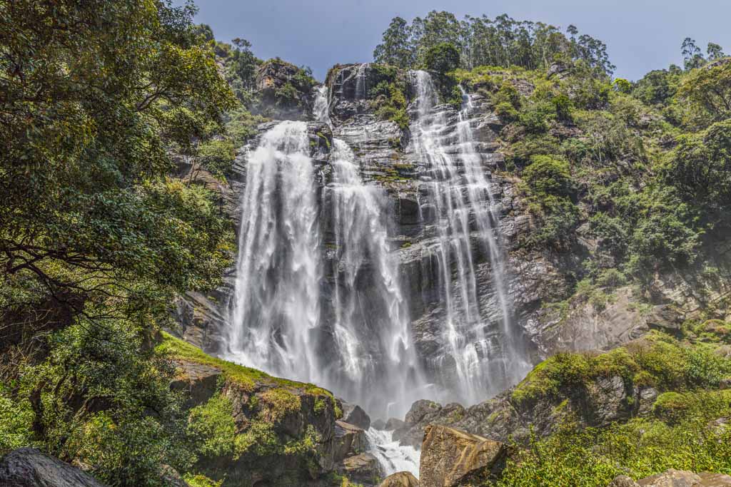Bomburu Ella Waterfall in Nuwara Eliya
