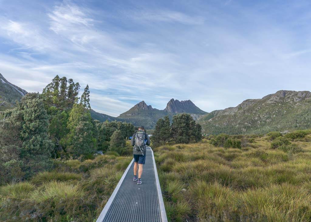 Walking from Dove Lake Car Park to Cradle Mountain Summit