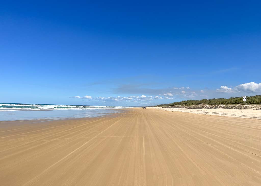 75 mile beach fraser island travel