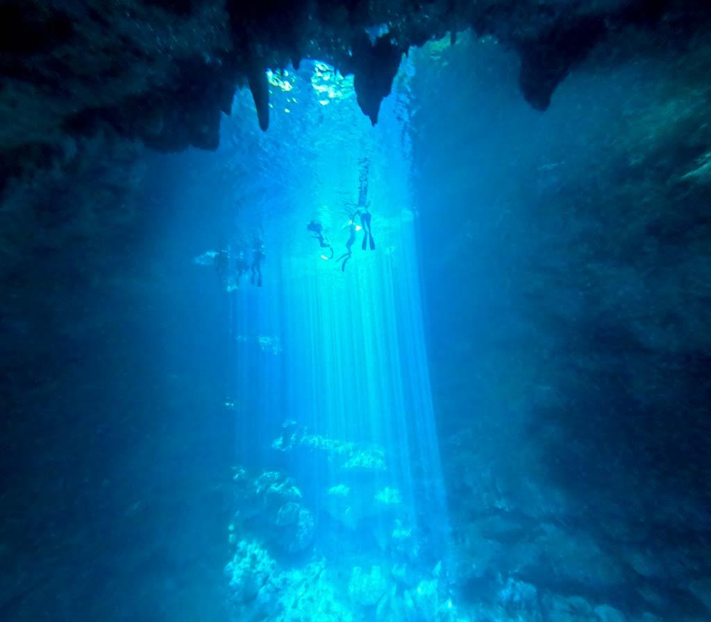 the pit cenote diving tulum