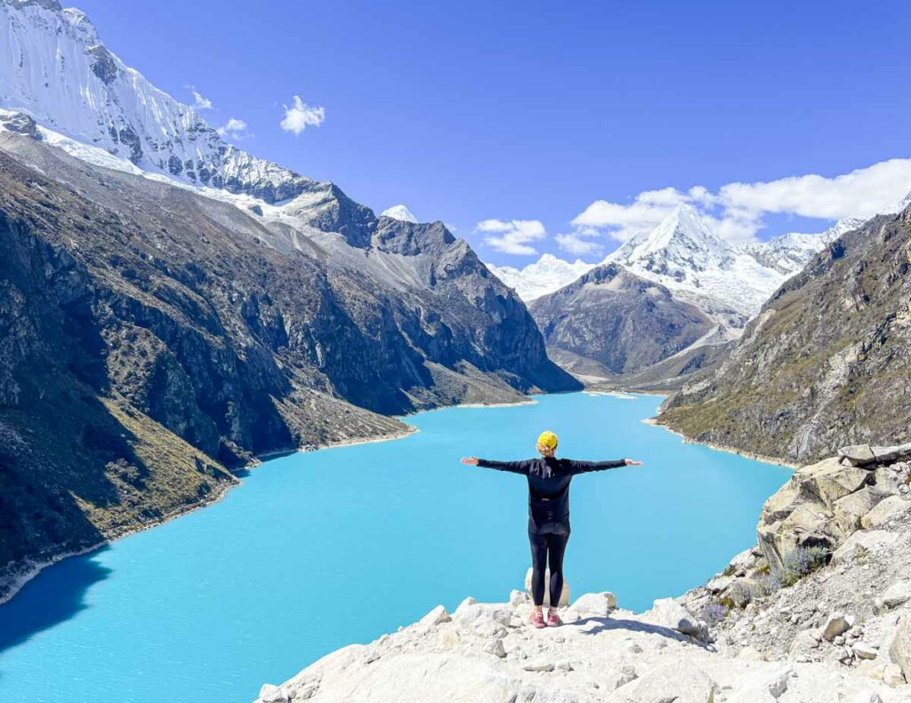 Laguna Paron hike